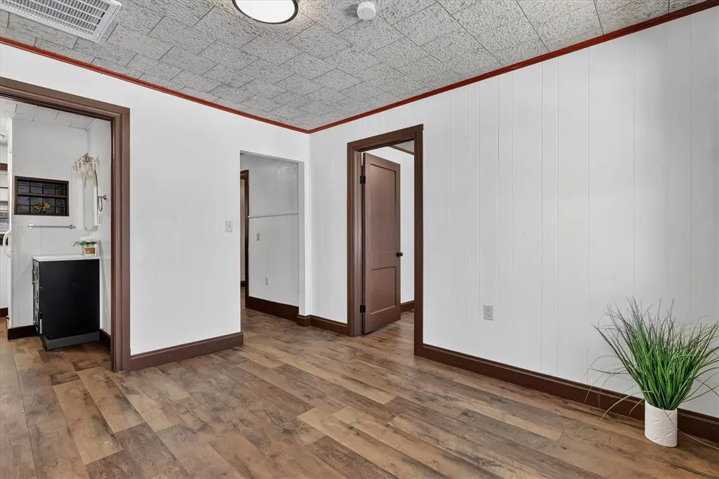 Photo 12 — 1606 S Choctaw Avenue, El Reno, OK 73036