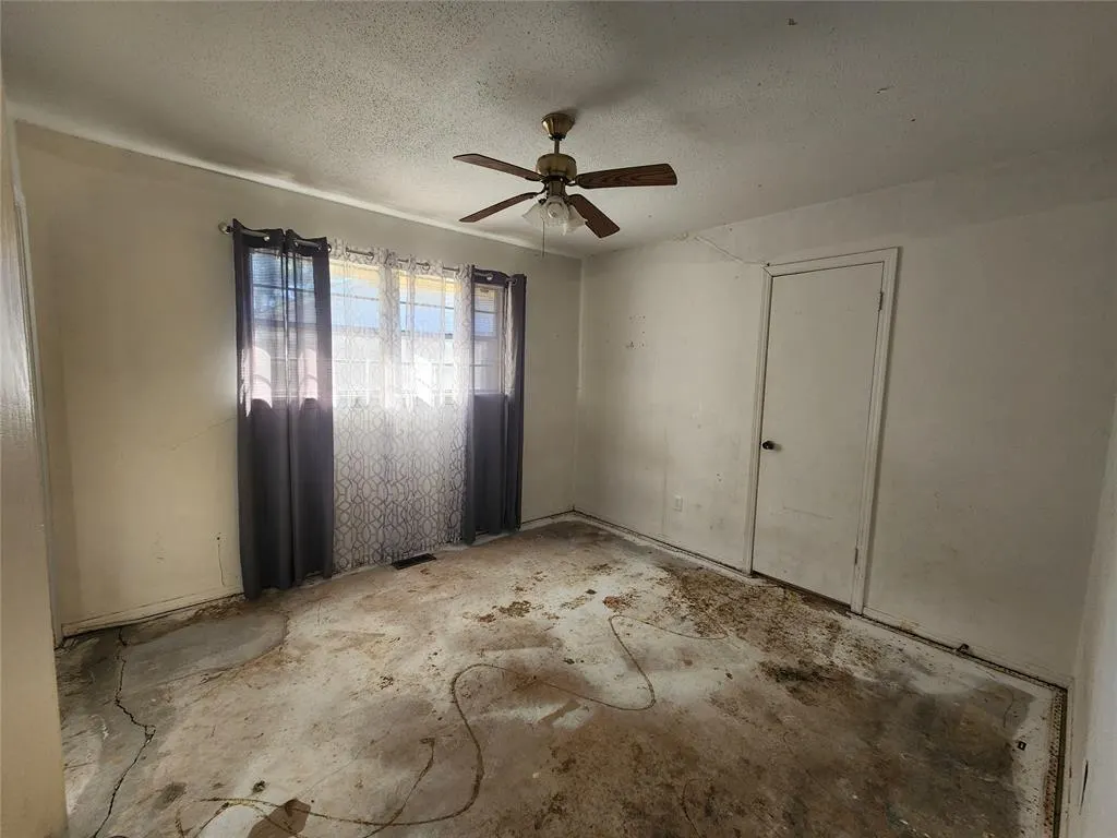 Photo 11 — 1801 Burnt Oak Street, Norman, OK 73071