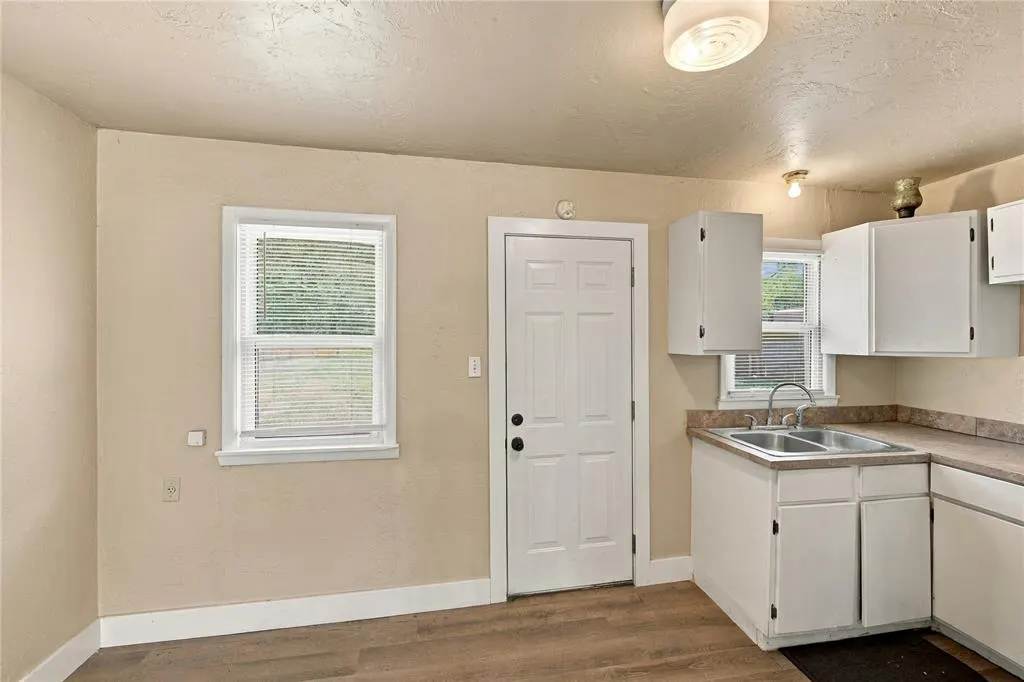 Photo 6 — 154 Blackburn Boulevard, Elk City, OK 73644