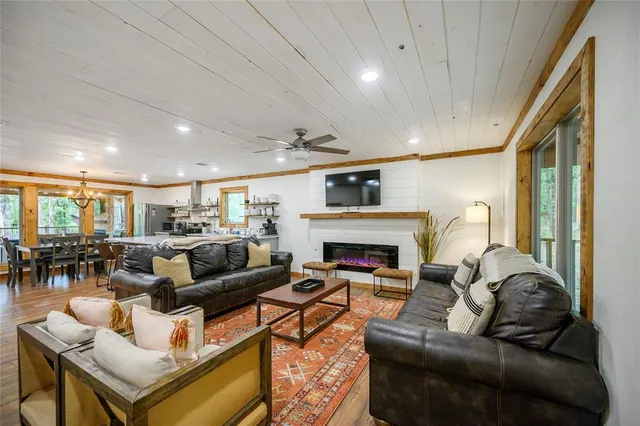Photo 6 — 218 Cedar Creek Circle, Broken Bow, OK 74728