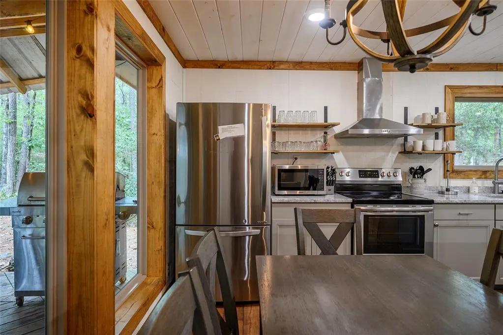 Photo 12 — 218 Cedar Creek Circle, Broken Bow, OK 74728