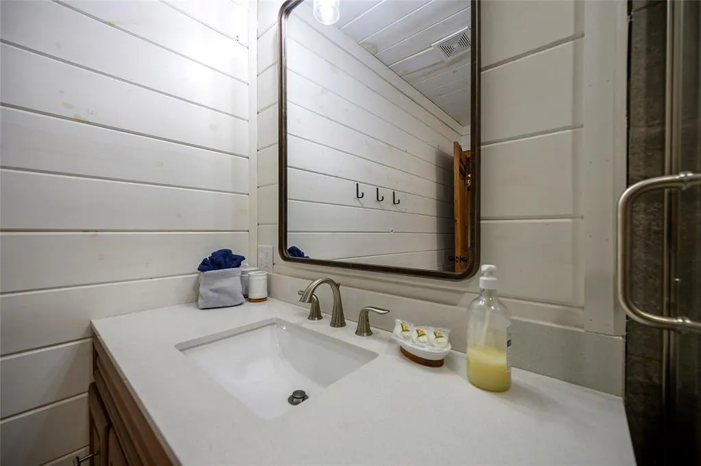 Photo 29 — 218 Cedar Creek Circle, Broken Bow, OK 74728
