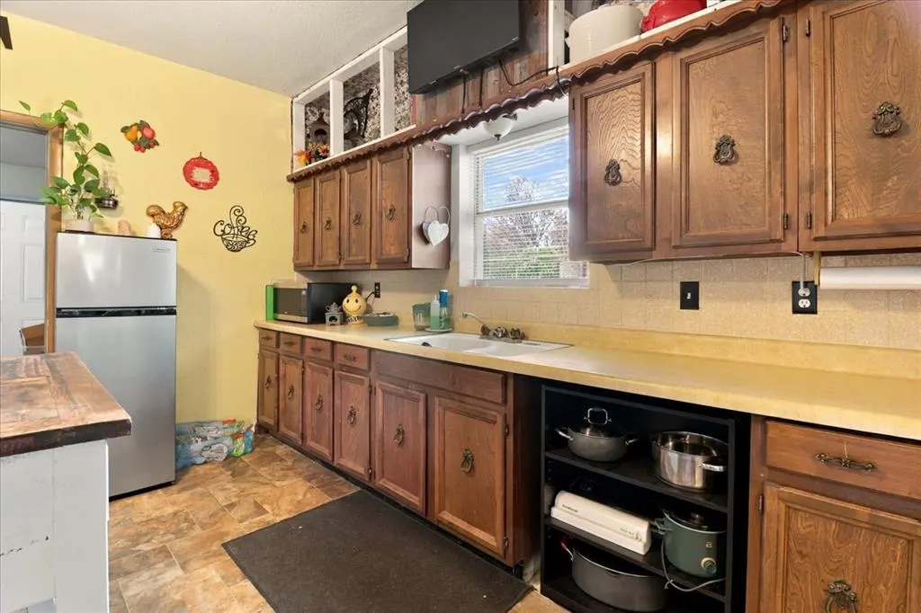 Photo 9 — 313 S Magnolia Avenue, Erick, OK 73645