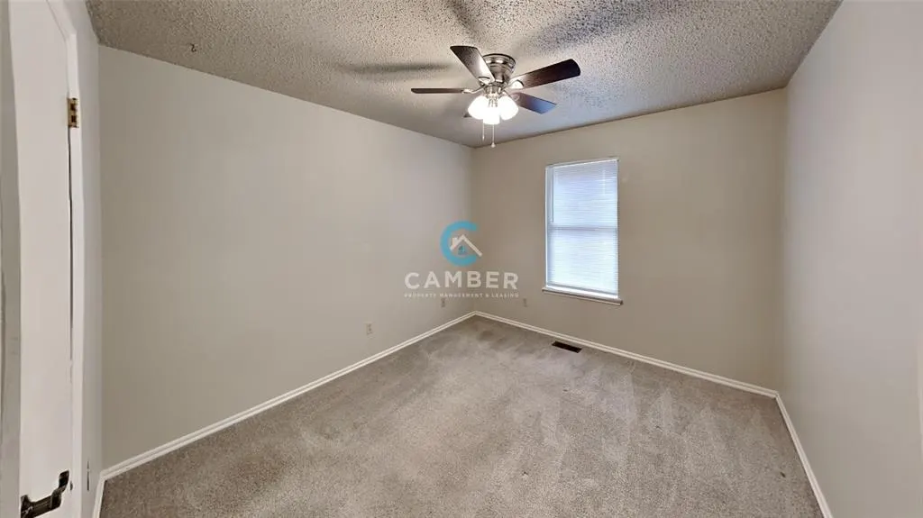 Photo 13 — 13233 Eastridge Drive, Oklahoma City, OK 73170