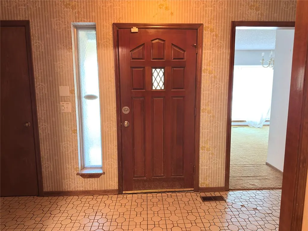 Photo 14 — 11200 NW 112th Street, Yukon, OK 73099