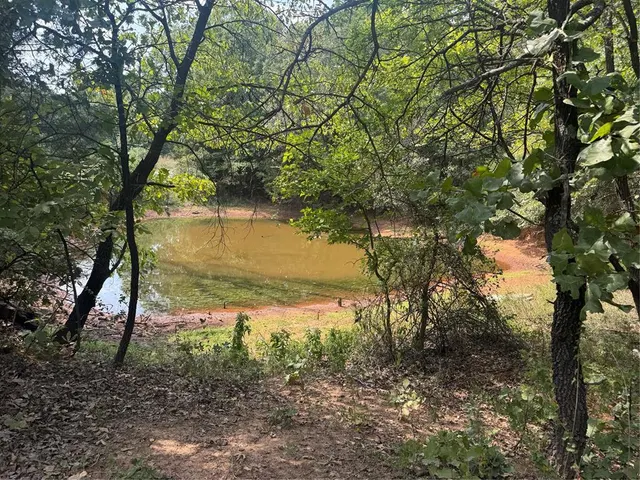 Photo 5 — 32132 Yellow Brick Road, Tecumseh, OK 74873