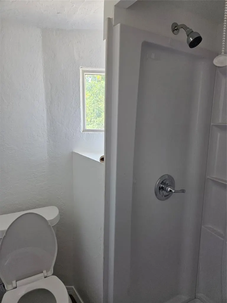 Photo 5 — 740 NW 91st Street, Oklahoma City, OK 73114