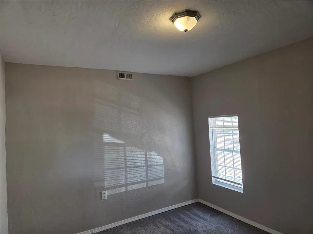 Photo 9 — 740 NW 91st Street, Oklahoma City, OK 73114