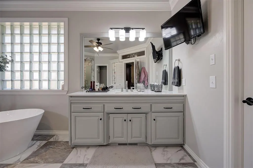 Photo 24 — 1823 Oak Forest Drive, Edmond, OK 73025