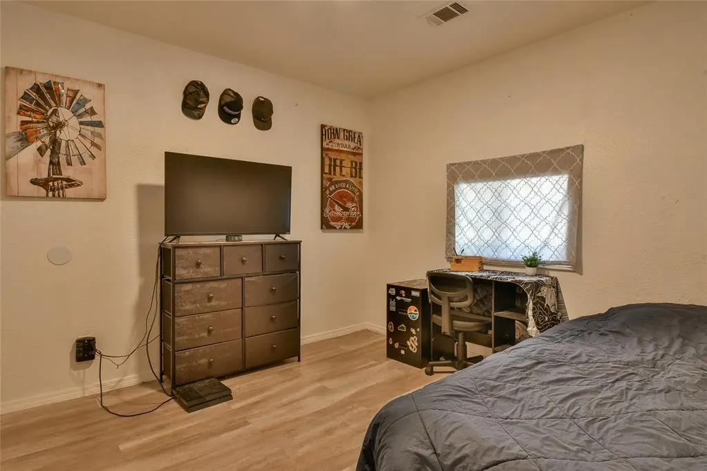 Photo 16 — 1009 N Farra Drive, Oklahoma City, OK 73107