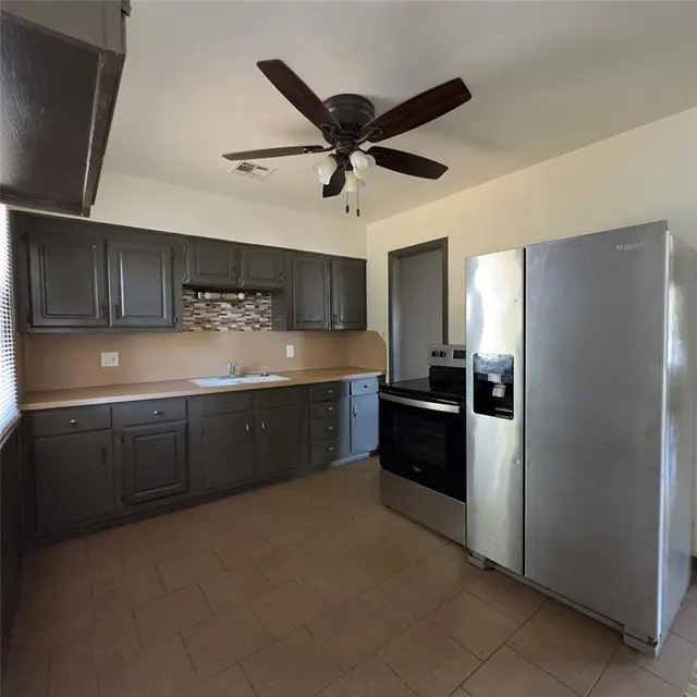 Photo 2 — 4741 SE 18th, Del City, OK 73115