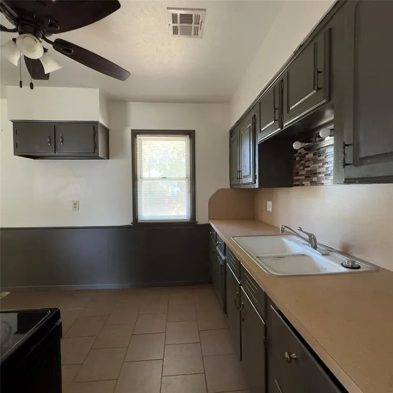 Photo 3 — 4741 SE 18th, Del City, OK 73115
