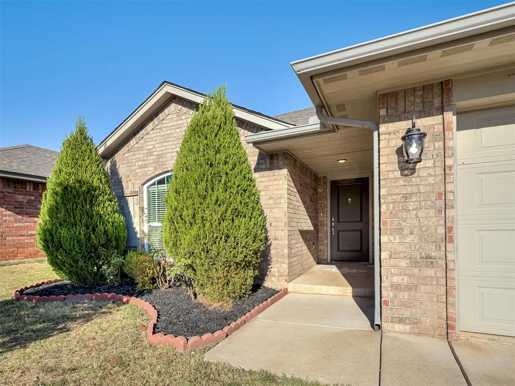 Photo 2 — 3029 NW 182nd Street, Edmond, OK 73012
