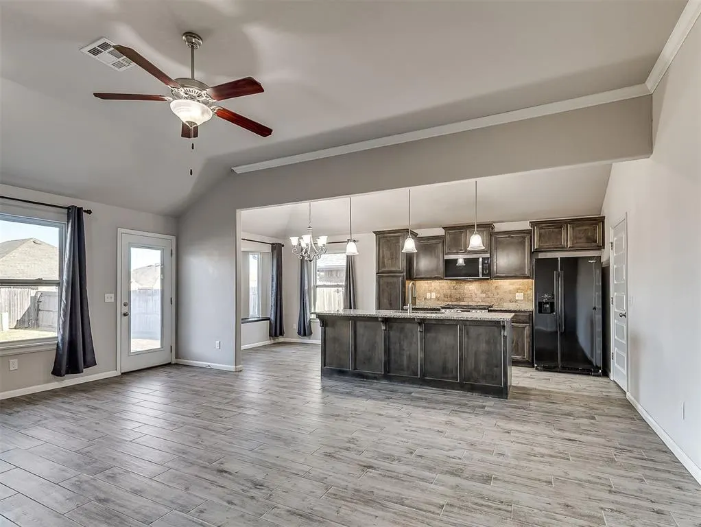 Photo 4 — 3029 NW 182nd Street, Edmond, OK 73012