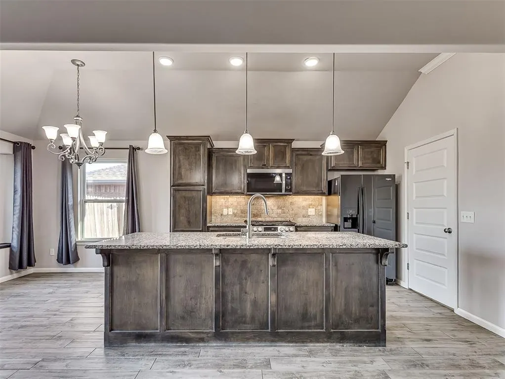 Photo 12 — 3029 NW 182nd Street, Edmond, OK 73012