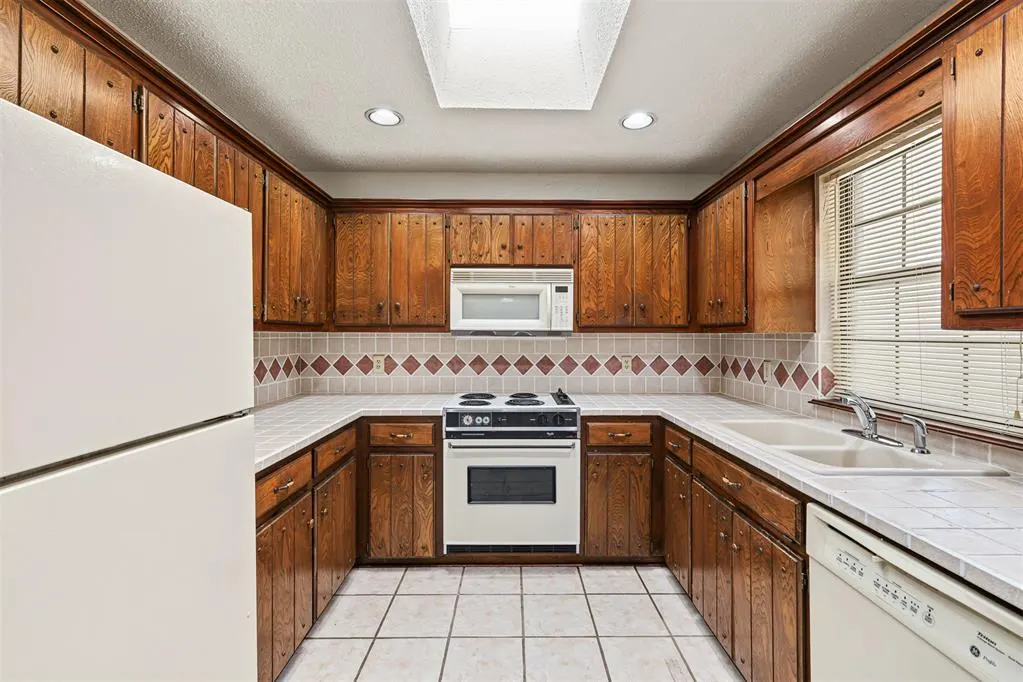 Photo 17 — 616 Cypress Drive, Oklahoma City, OK 73170