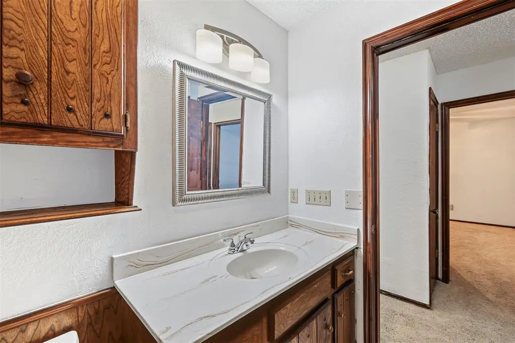 Photo 36 — 616 Cypress Drive, Oklahoma City, OK 73170