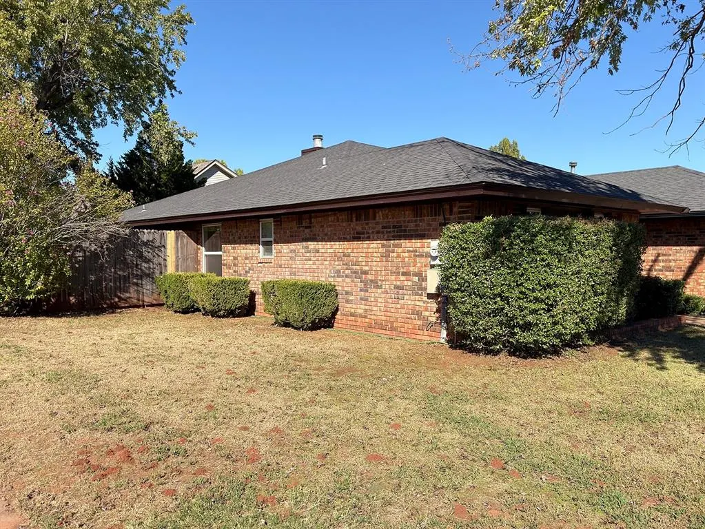 Photo 18 — 2717 Rolling Hills Terrace, Edmond, OK 73012