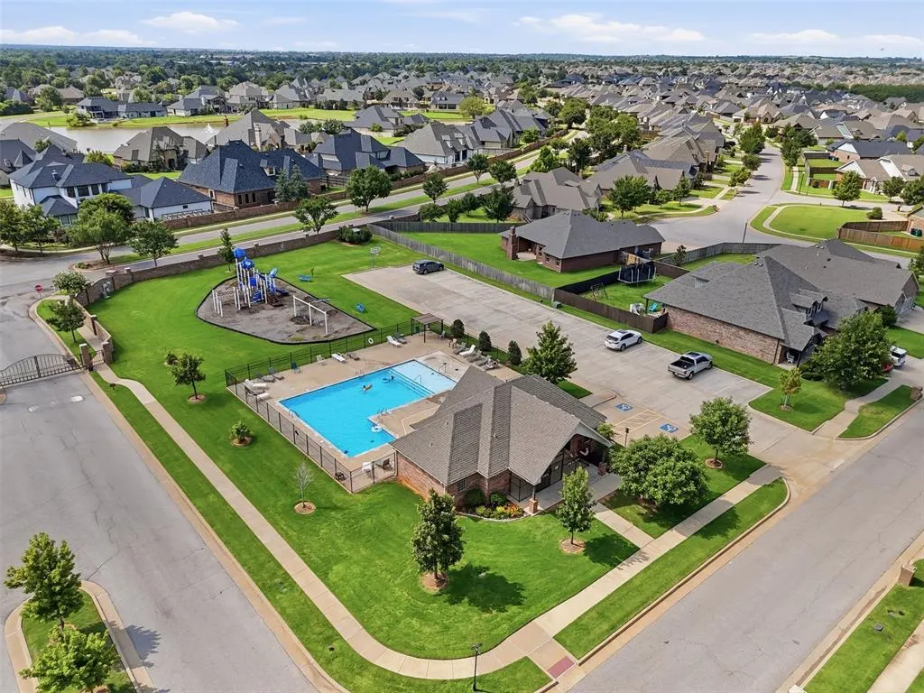 Photo 44 — 13608 Cobblestone Curve Road, Oklahoma City, OK 73142