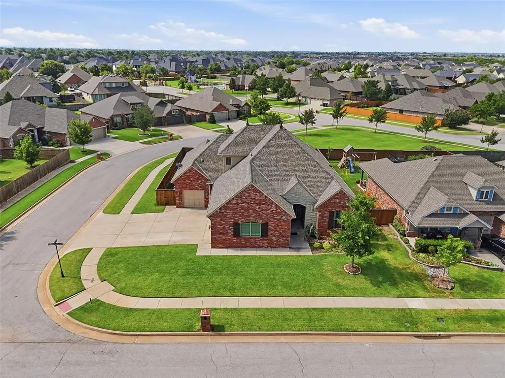 Photo 47 — 13608 Cobblestone Curve Road, Oklahoma City, OK 73142