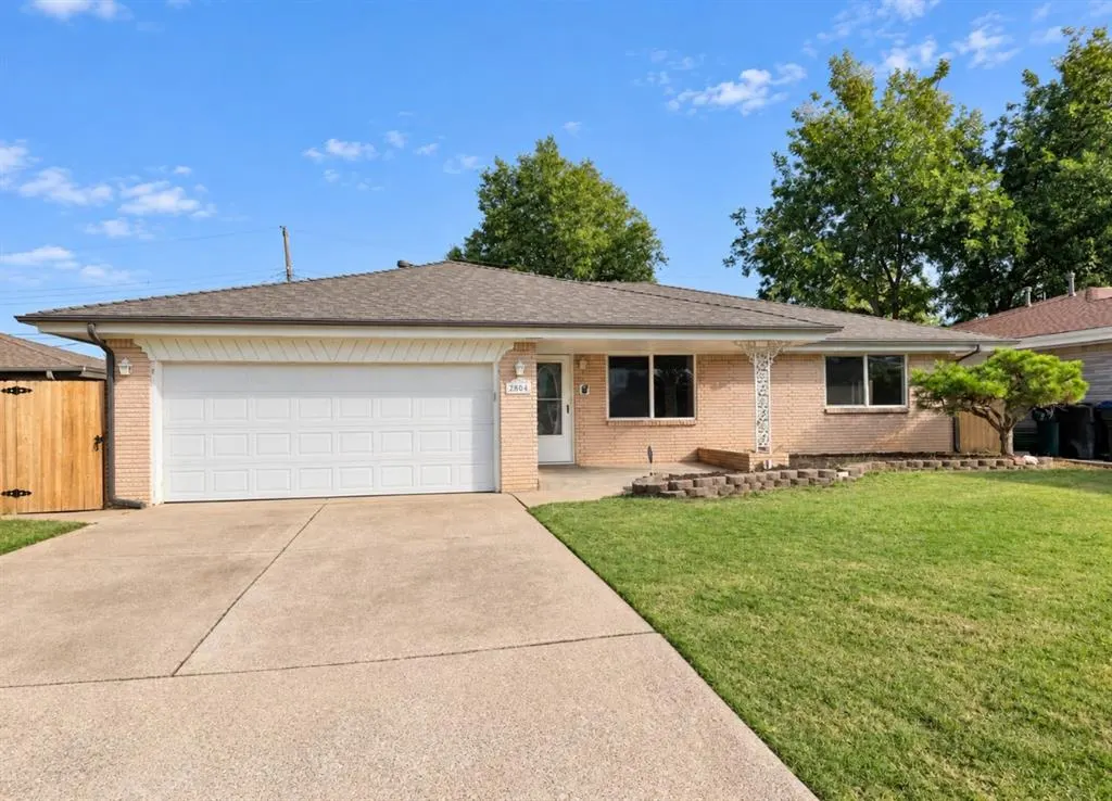 Front exterior — 2804 SW 78th Street, Oklahoma City, OK 73159