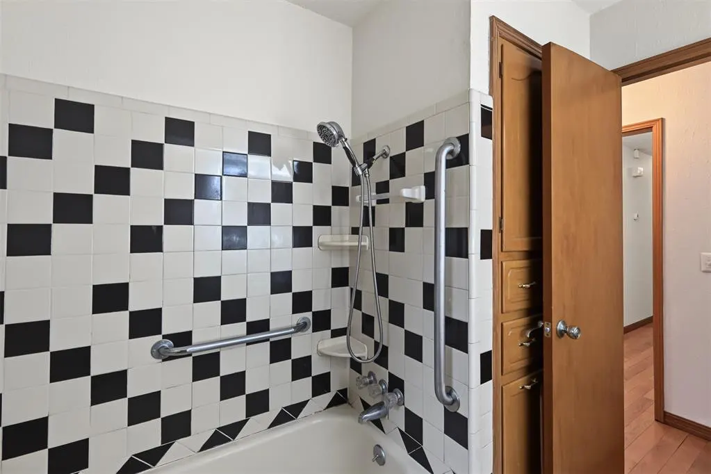 Photo 16 — 2804 SW 78th Street, Oklahoma City, OK 73159