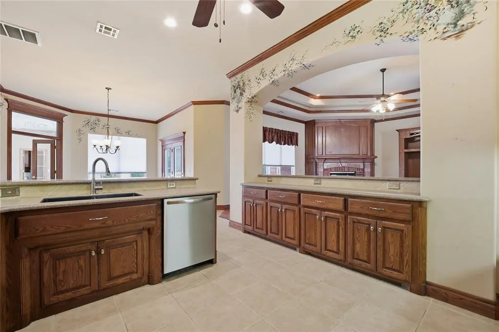 Photo 16 — 1374 Hidden Valley Lane, Choctaw, OK 73020