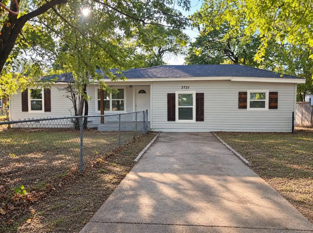 Front exterior — 2721 N Outpost Drive, Oklahoma City, OK 73141