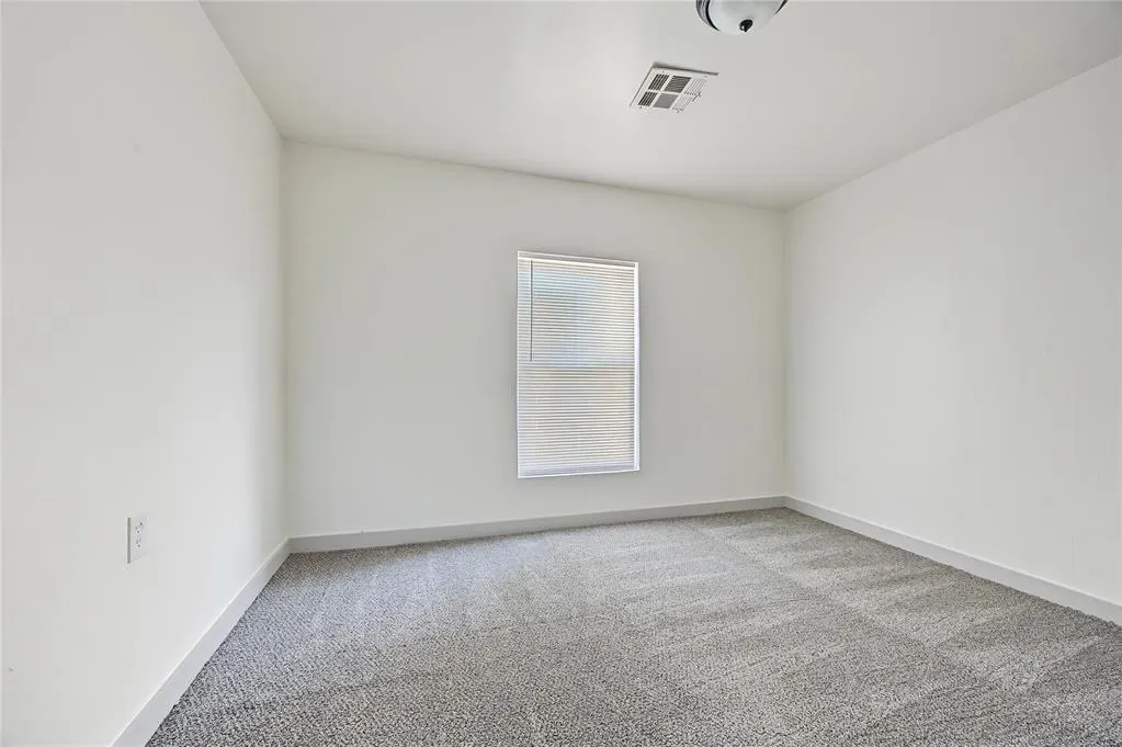 Photo 6 — 2721 N Outpost Drive, Oklahoma City, OK 73141