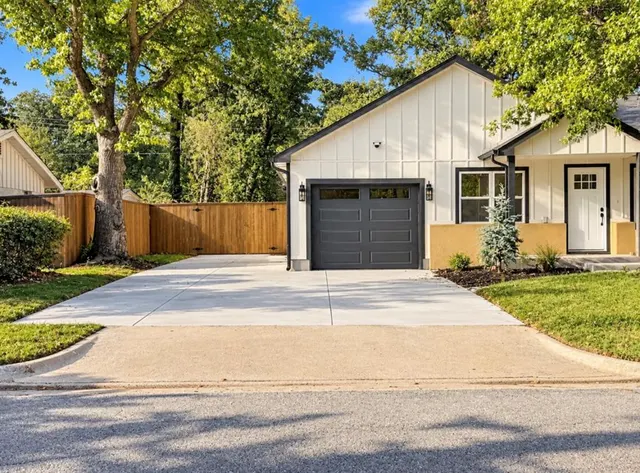Photo 2 — 5957 NW 26th Street, Oklahoma City, OK 73127