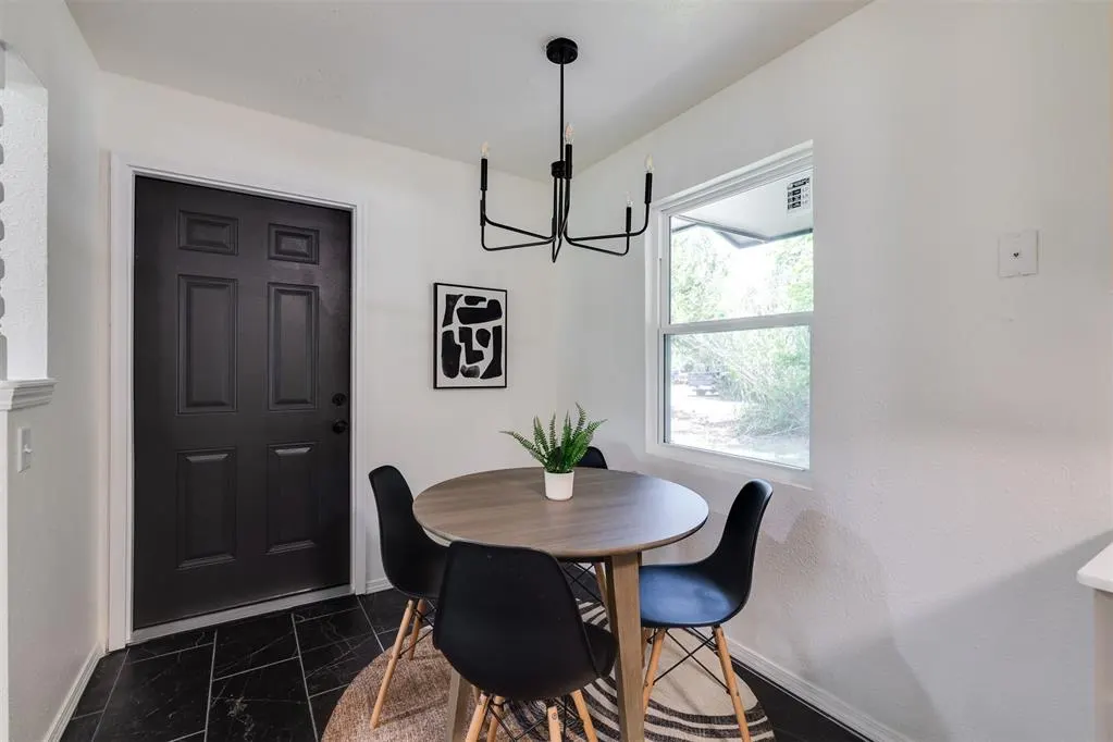 Photo 11 — 600 Franklin Street, Jones, OK 73049