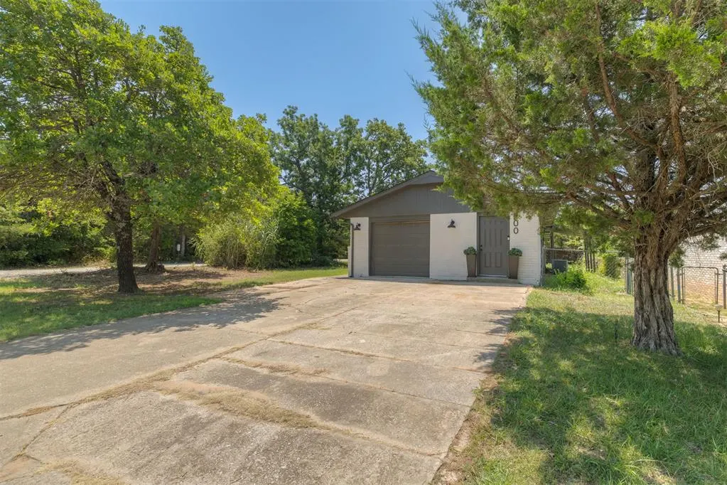 Photo 32 — 600 Franklin Street, Jones, OK 73049
