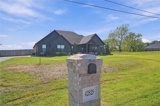 Photo 4 — 42829 Garretts Lake Road, Shawnee, OK 74804