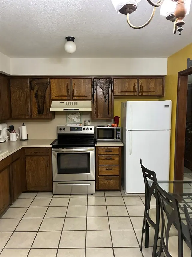 Photo 5 — 5106 W Cherokee Avenue, Enid, OK 73703