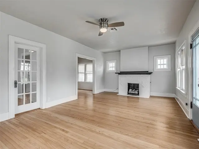 Photo 5 — 505 N Park Place, Guthrie, OK 73044