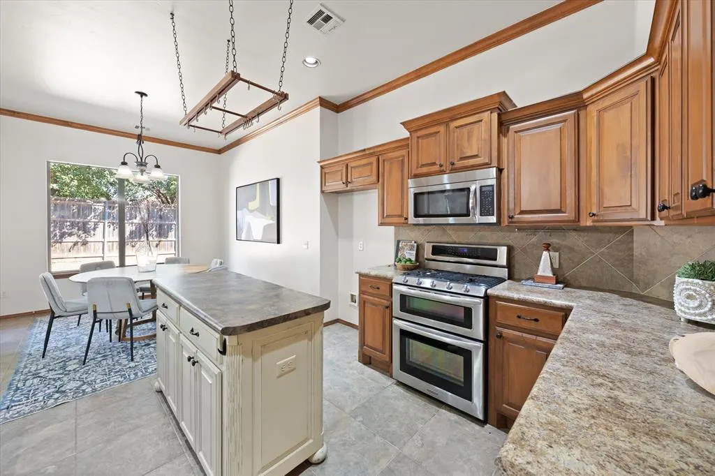 Photo 10 — 8821 NW 114th Street, Oklahoma City, OK 73162