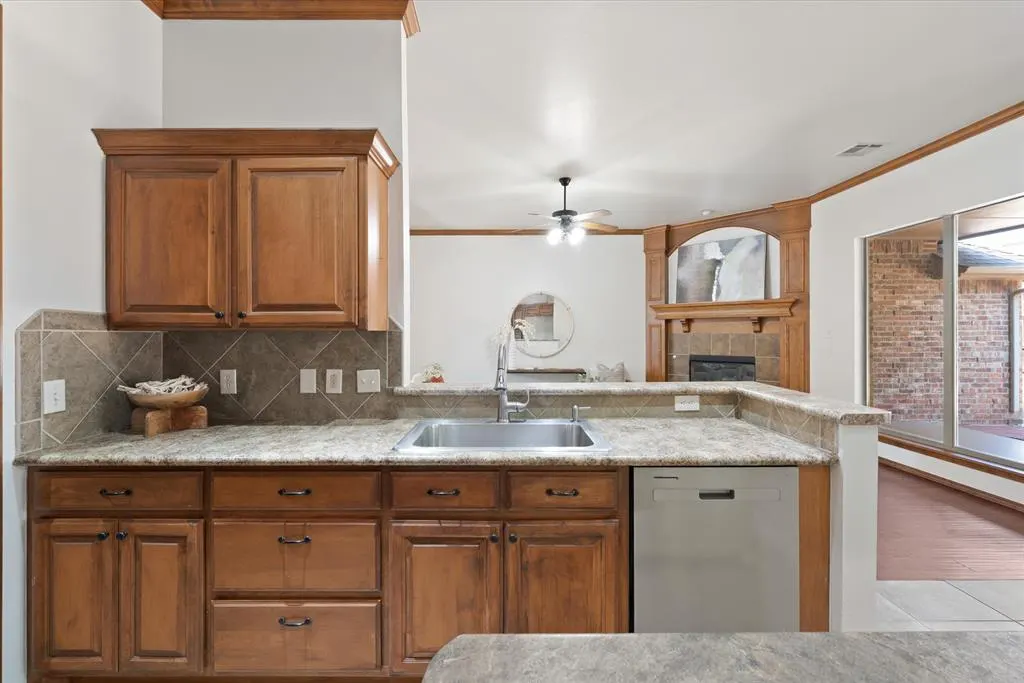 Photo 15 — 8821 NW 114th Street, Oklahoma City, OK 73162