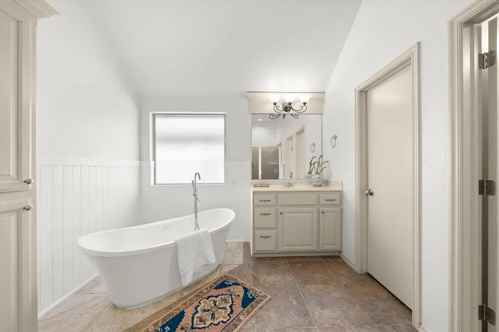 Photo 24 — 8821 NW 114th Street, Oklahoma City, OK 73162