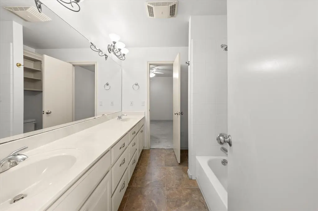 Photo 31 — 8821 NW 114th Street, Oklahoma City, OK 73162