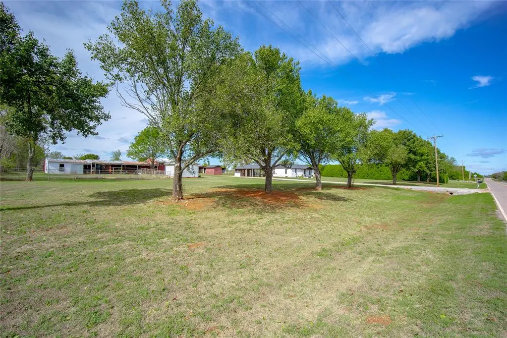 Photo 38 — 21099 May Avenue, Purcell, OK 73080