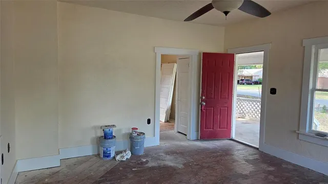 Photo 6 — 409 N 4th Street, Noble, OK 73068