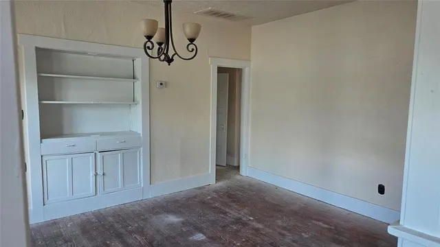 Photo 7 — 409 N 4th Street, Noble, OK 73068