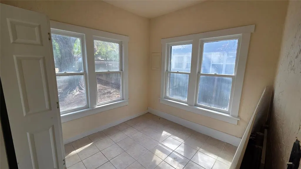 Photo 19 — 409 N 4th Street, Noble, OK 73068