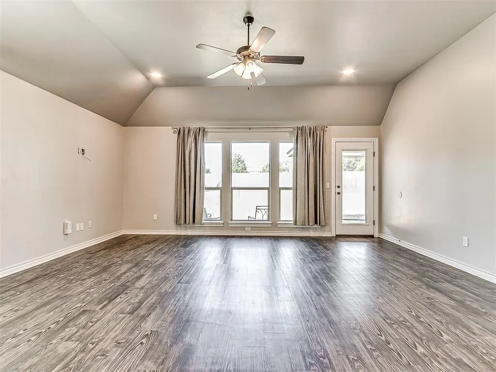 Photo 16 — 9509 Prairie Dog Drive, Edmond, OK 73034