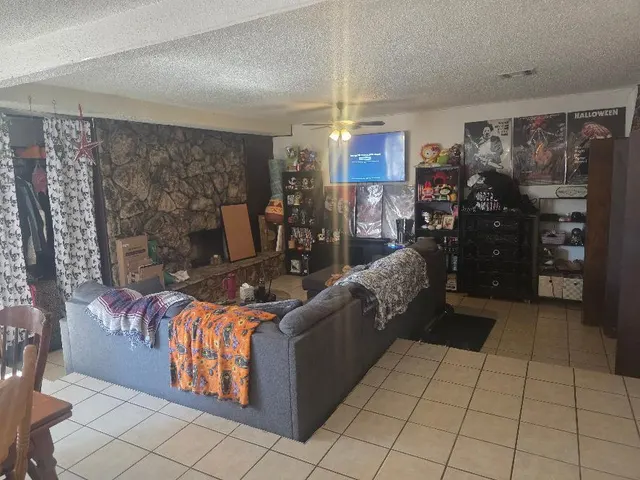 Photo 2 — 1913 N Timber Avenue, Bethany, OK 73008