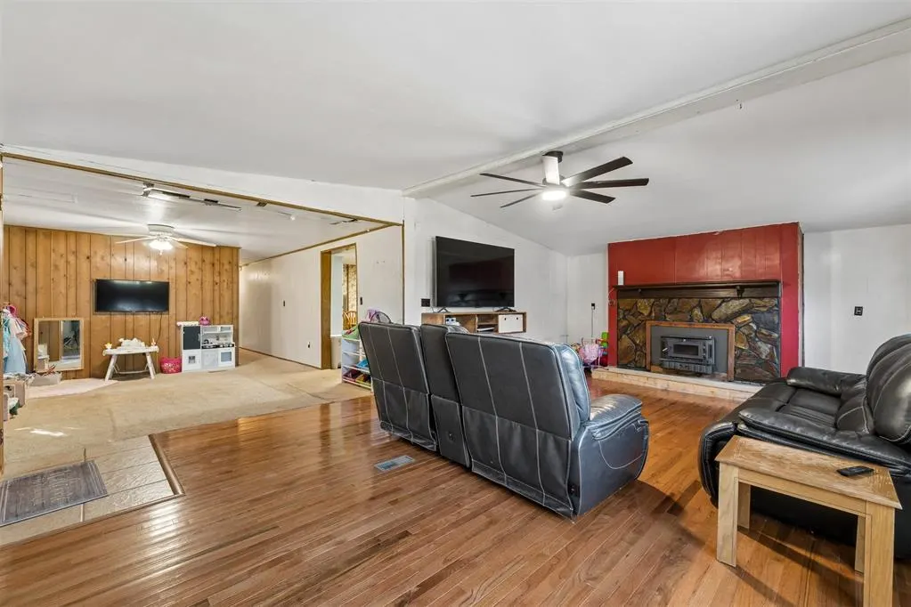 Photo 6 — 19001 Rolling Oak Road, Newalla, OK 74857
