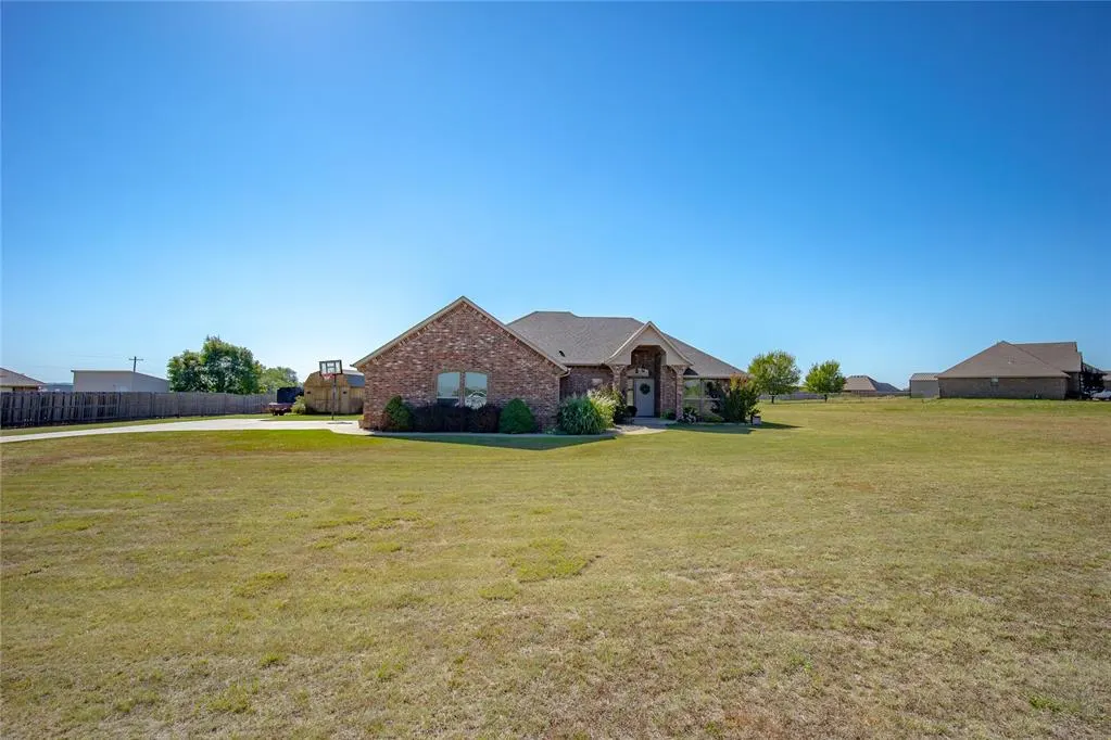 Front exterior — 2293 County Road 1311, Blanchard, OK 73010