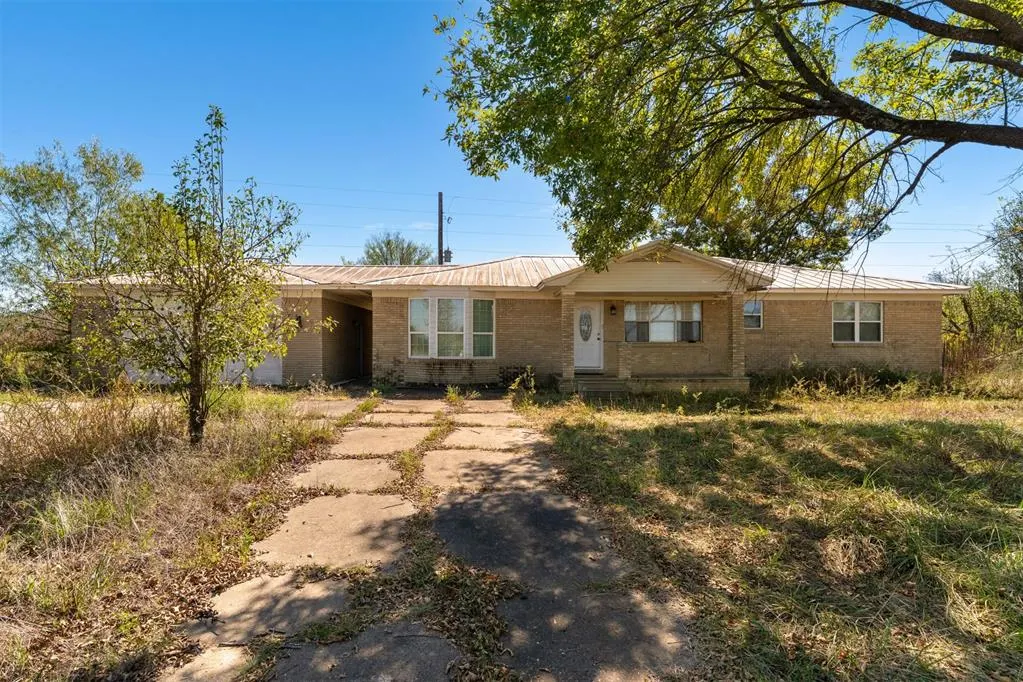 Front exterior — 25994 State Highway 112, Cameron, OK 74932