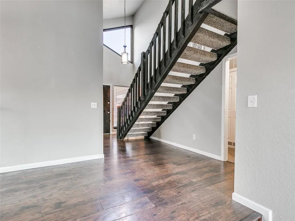 Photo 9 — 6713 Bayberry Drive, Oklahoma City, OK 73162