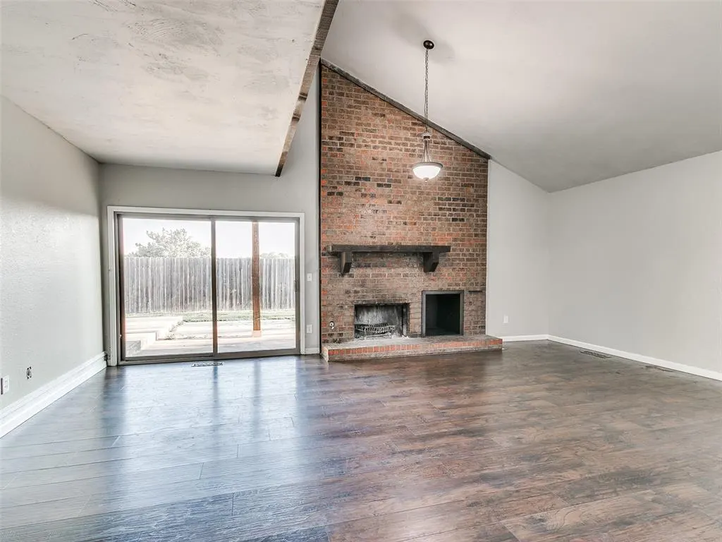Photo 13 — 6713 Bayberry Drive, Oklahoma City, OK 73162